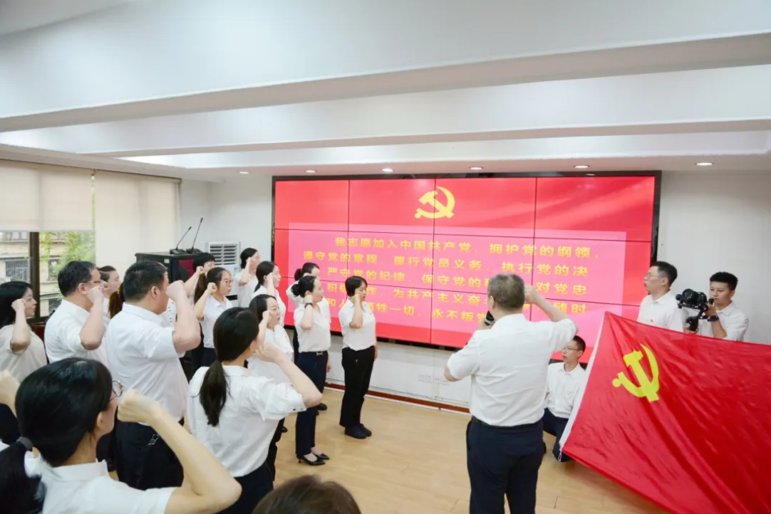 图片.png 图片.png
