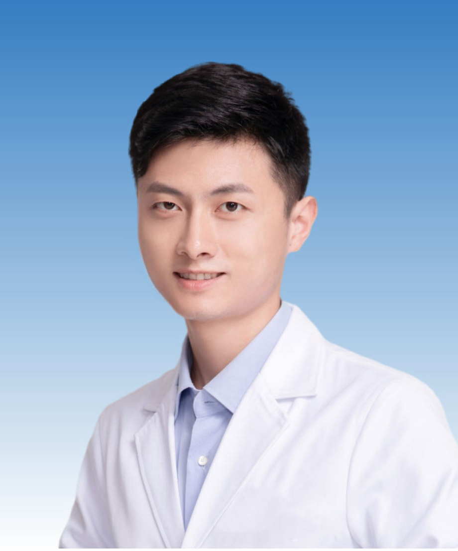 张校千.png 张校千.png