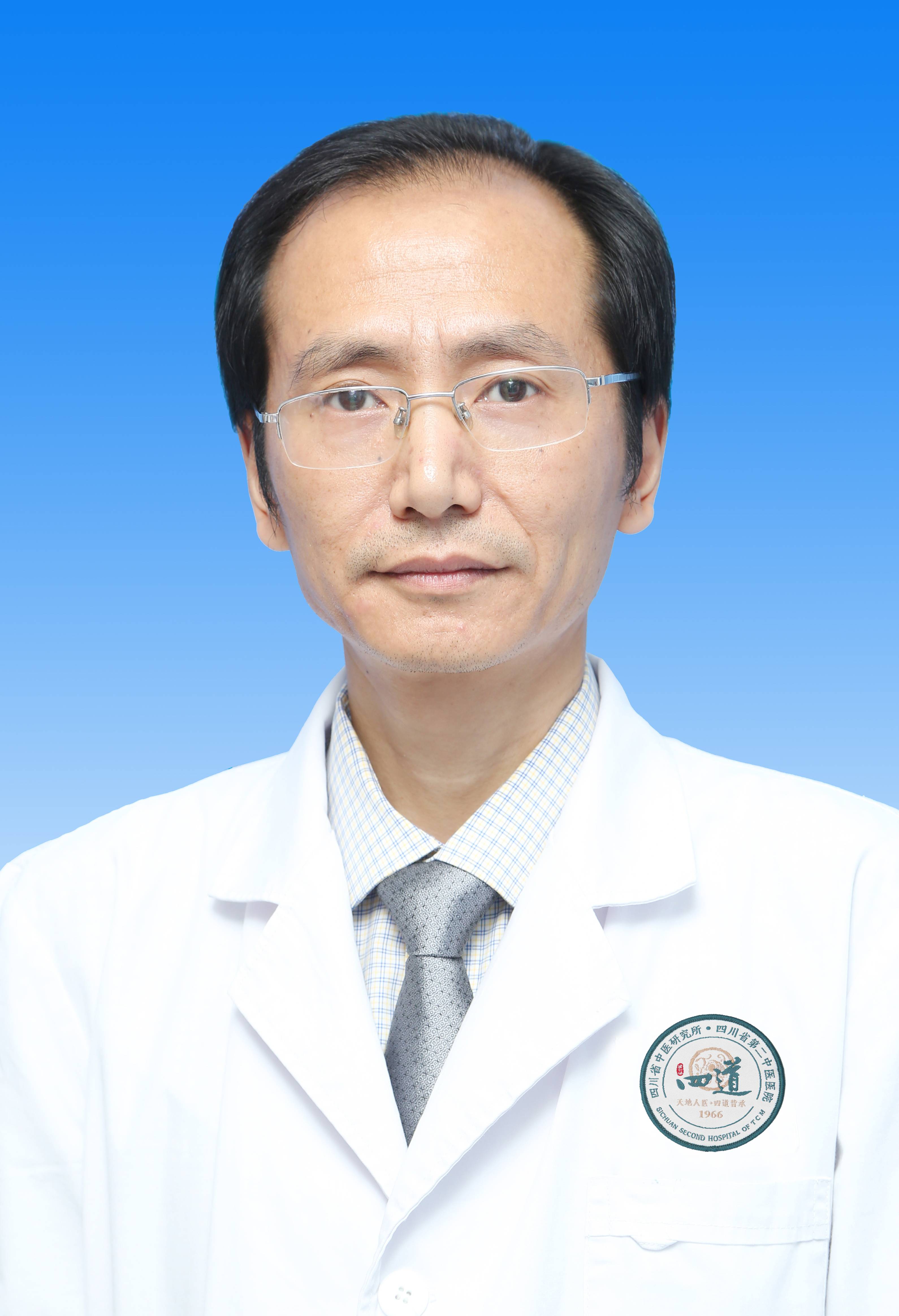 姓名:欧阳松 科室:杜氏骨伤科 职称:主任中医师(1).jpg 姓名:欧阳松 科室:杜氏骨伤科 职称:主任中医师(1).jpg