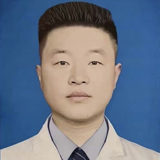 周洁.jpg